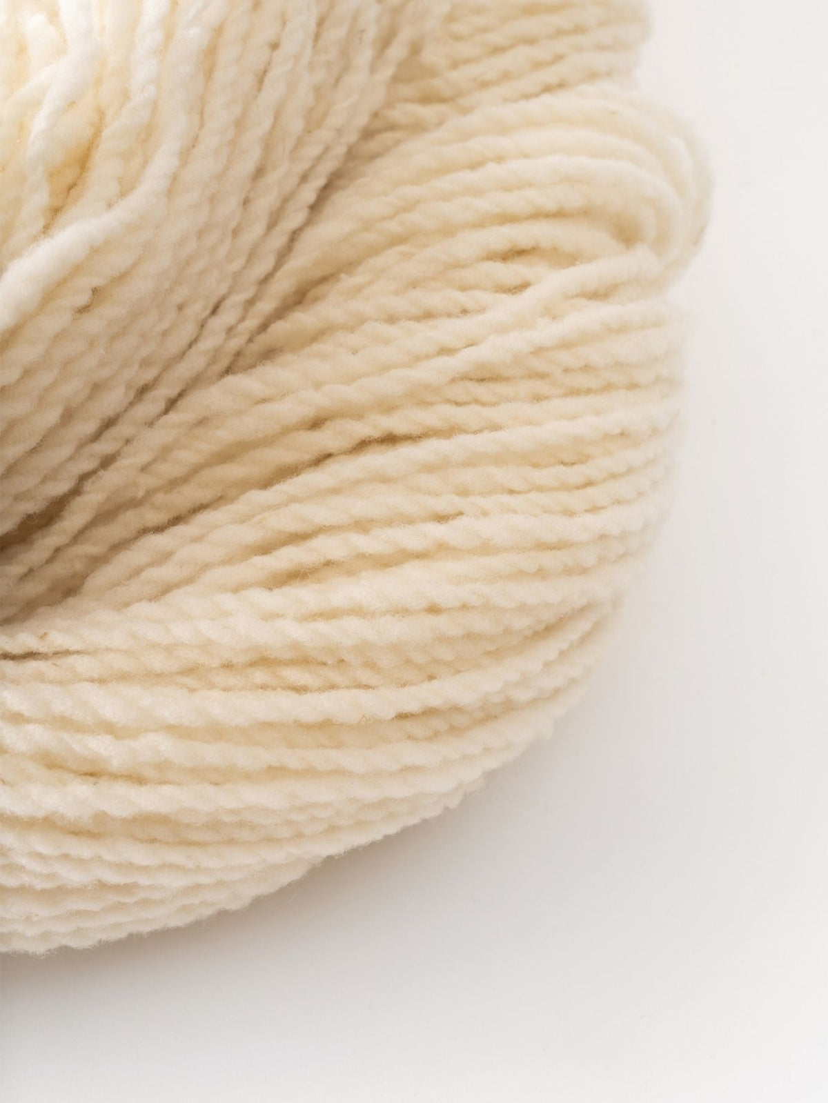 Madejas para Teñir - 100% Lana Merina Regenerativa - 200m/100g