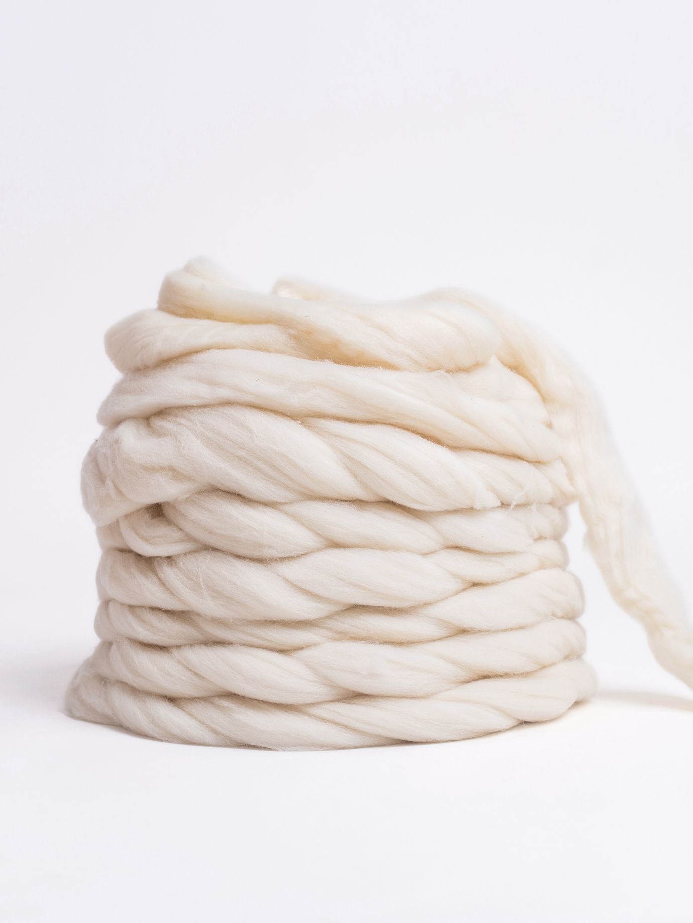 Combed Wool from Transhumance - Natural White Color