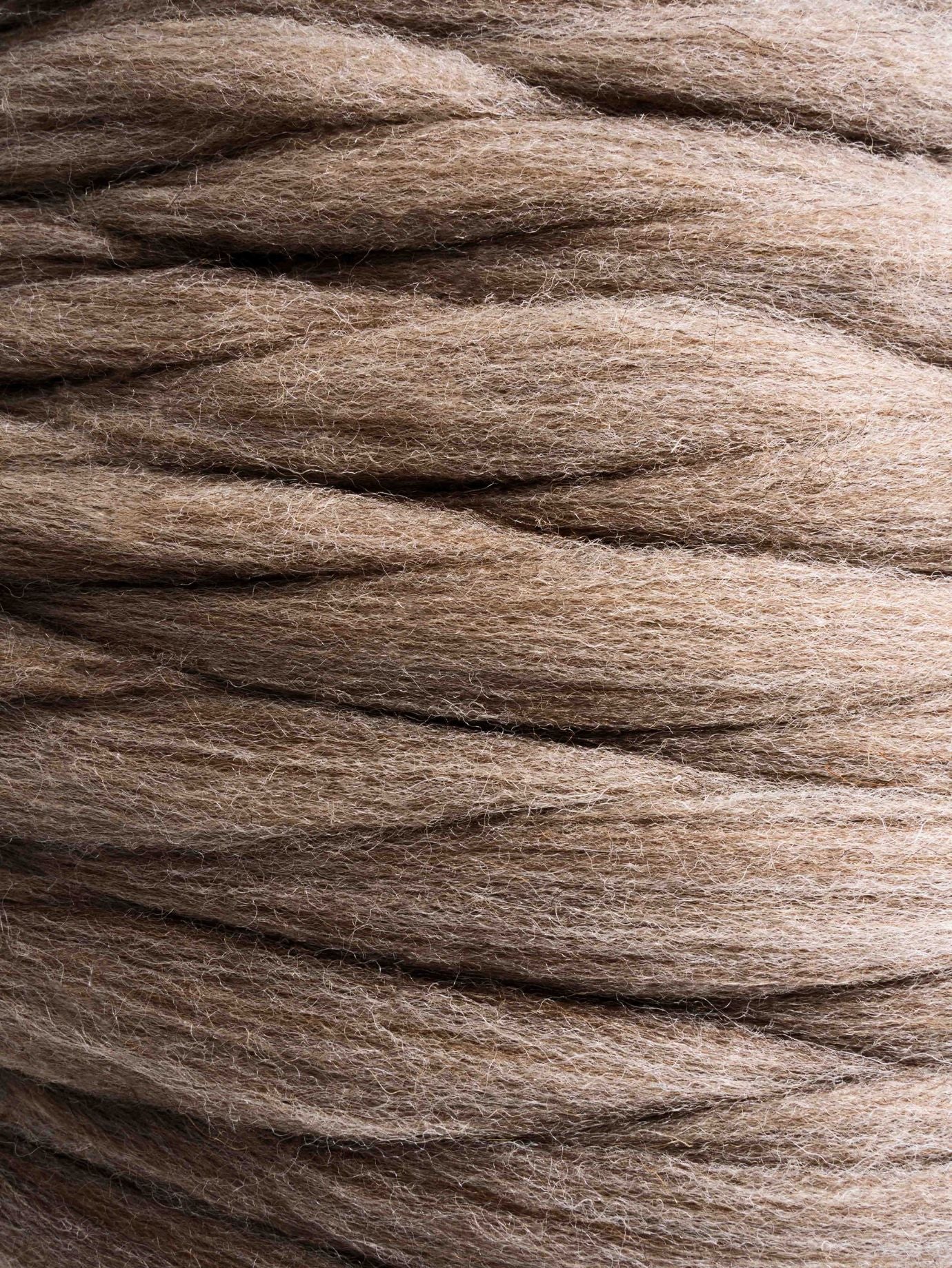 Lana Peinada - Color Visón Natural