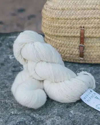 Alpaca/Merino Lambswool - 50%/50% - LÍA - 250m/100gr
